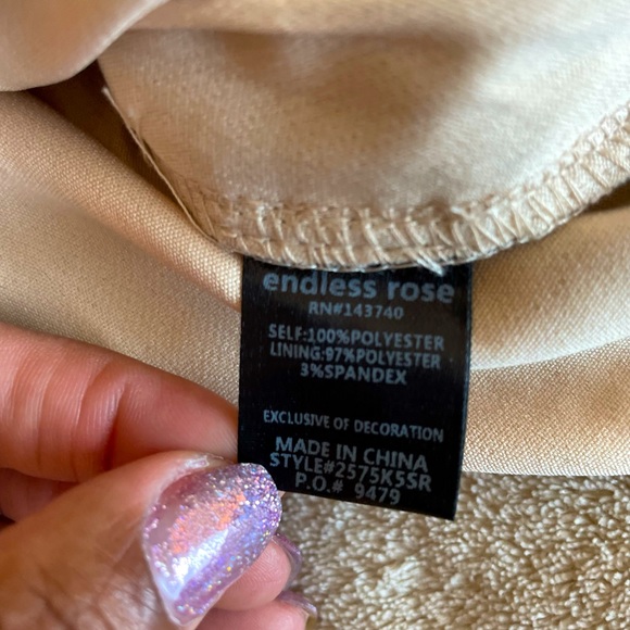 Endless Rose Lace Pencil Skirt - Size M - Picture 11 of 12